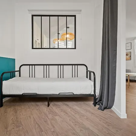 Beautiful And Cozy 3 Bedrooms In Appartement *